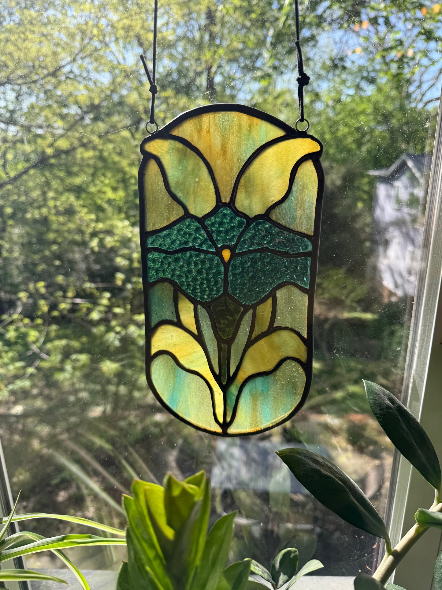 Oval Morning Glory in Teal
