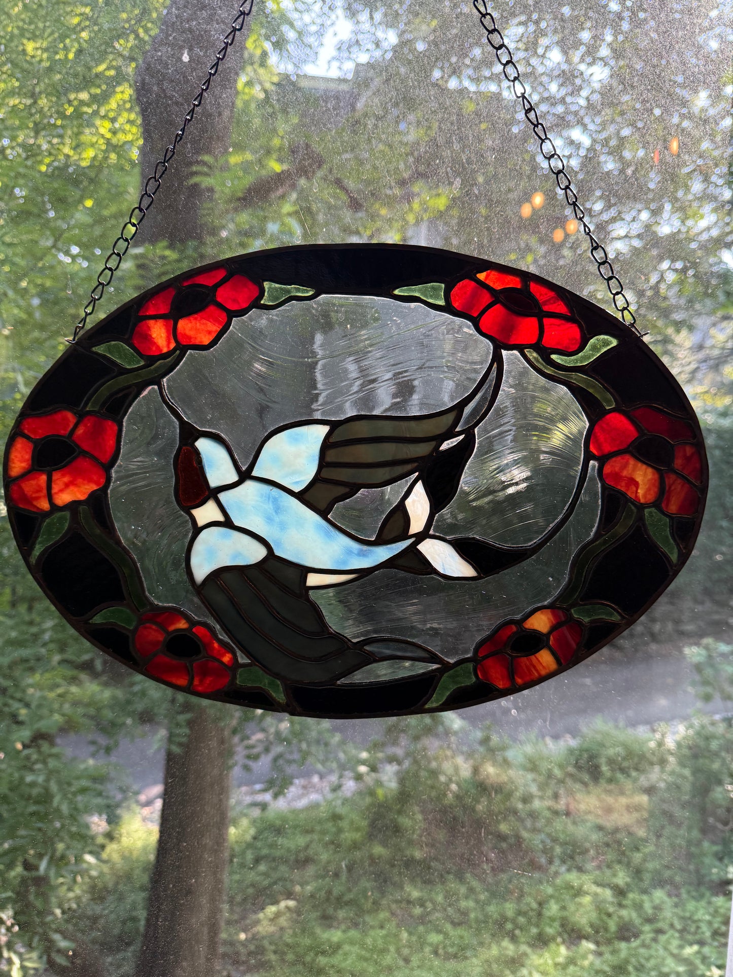 Large Oval Swallow with Daisy Border